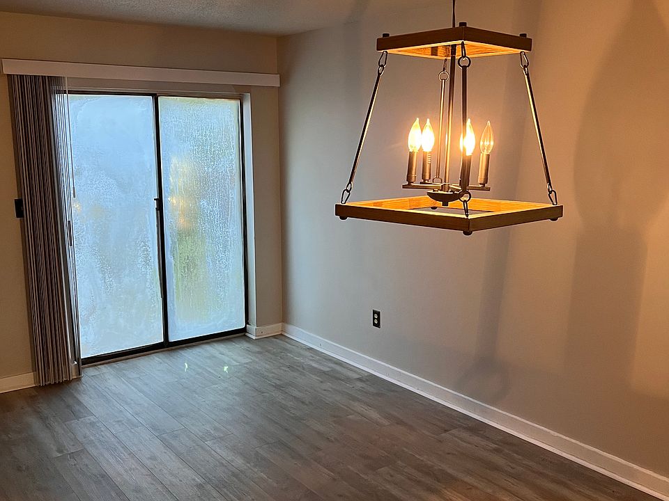 1st image of 3250 Nekoma Ln