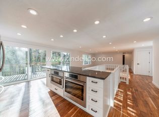 10650 NW Leahy Rd, Portland, OR 97229