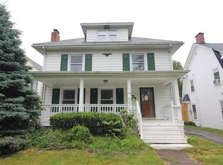 64 Lakeview Pkwy, Lockport, NY 14094