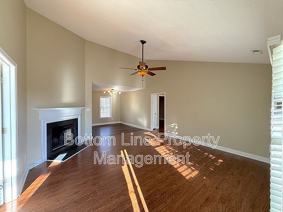 3rd image of 6401 Currywood Pl