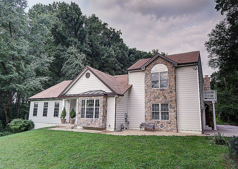 1st image of 3366 Bannerwood Dr