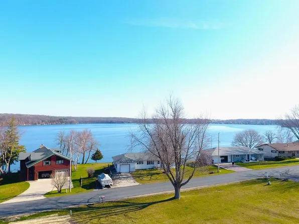 W2194 Melmar Drive, Markesan, WI 53946