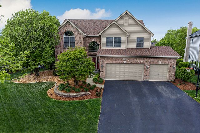 1st image of 4015 Heron Ct