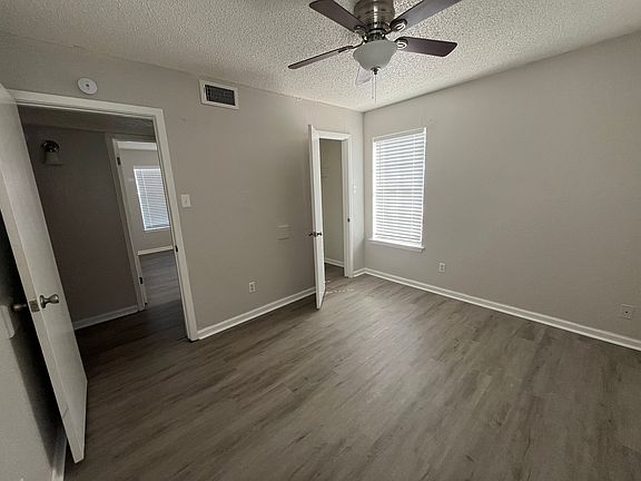 3rd image of 327 Sunrise Ave #7