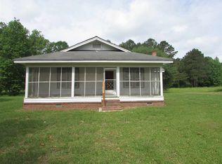 2115 Cherry Grove Rd, Terry, MS 39170