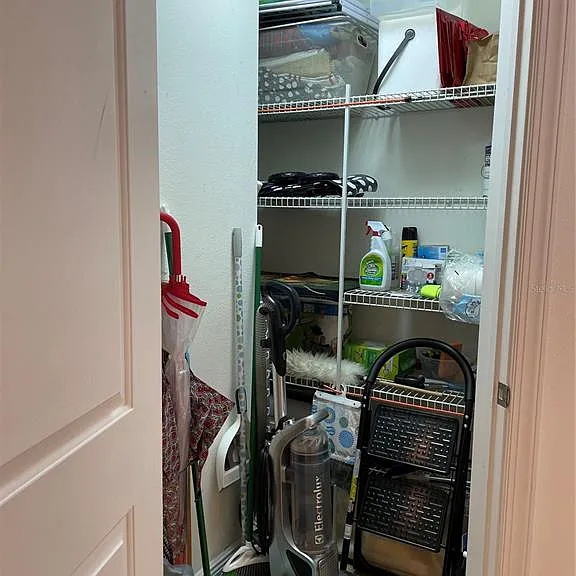 628 Cleveland St #1002 — Photo 30