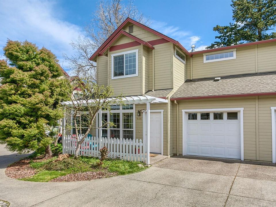 1st image of 908 Mary Jane Ave