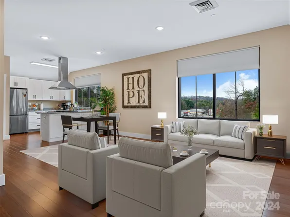 208 Charlotte Hwy #300, Asheville, NC 28803