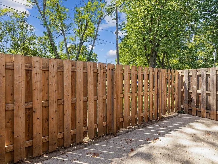 7752 Montgomery Rd #82 — Photo 30