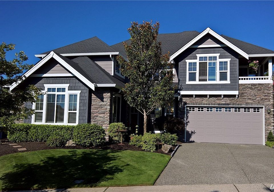 1st image of 7617 Huckleberry Way SE