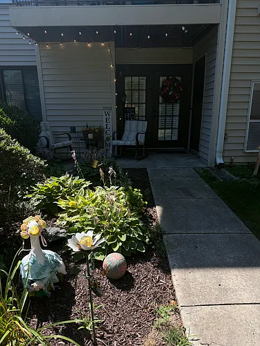 1117 Castle Harbour Way #1B Photo 1