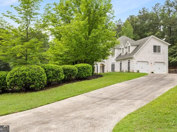 1841 Lake Cove Dr SW, Atlanta, GA 30331