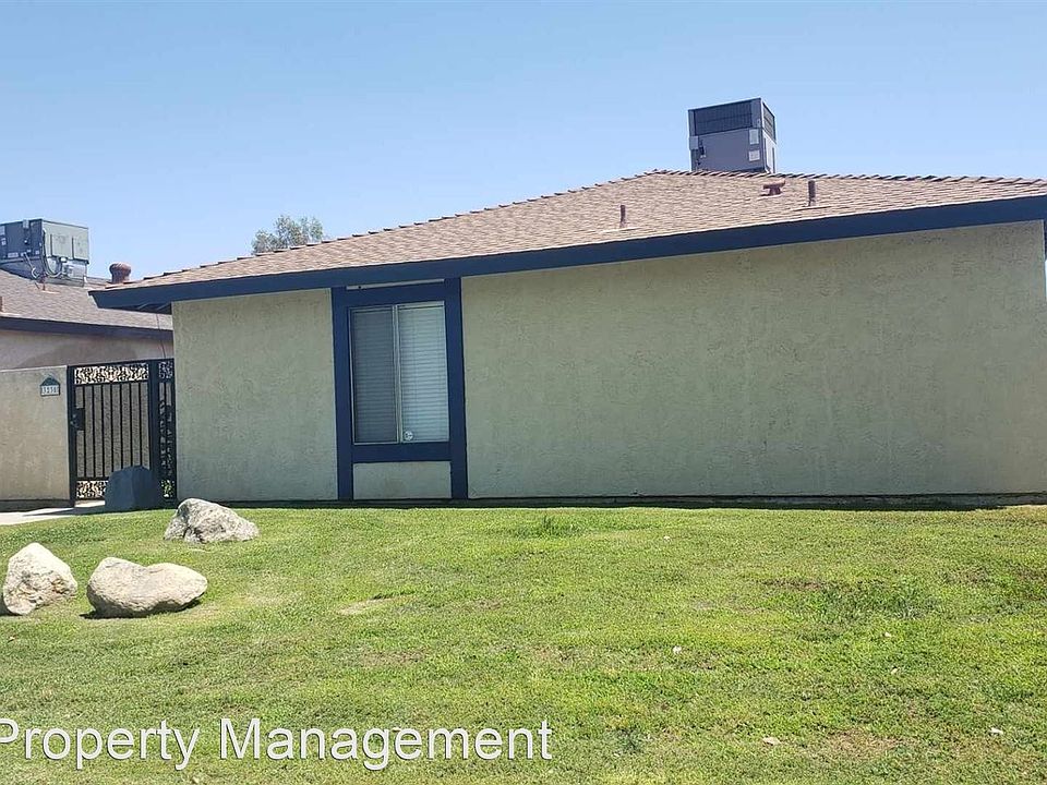 2nd image of 3230 S Half Moon Dr