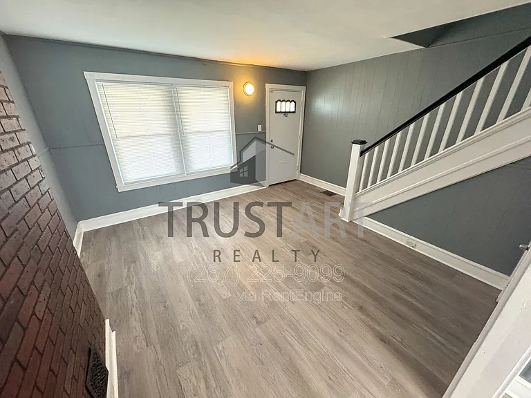 2640 S Robinson St — Photo 7