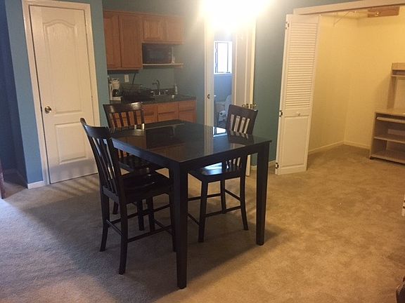 4th image of 18219 Widcombe Dr
