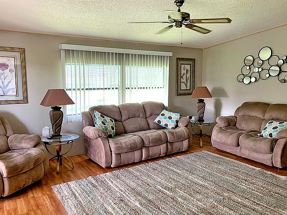 3rd image of 67 Sea Fern Dr #161