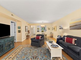 Quaker Valley, West Warwick, RI 02893