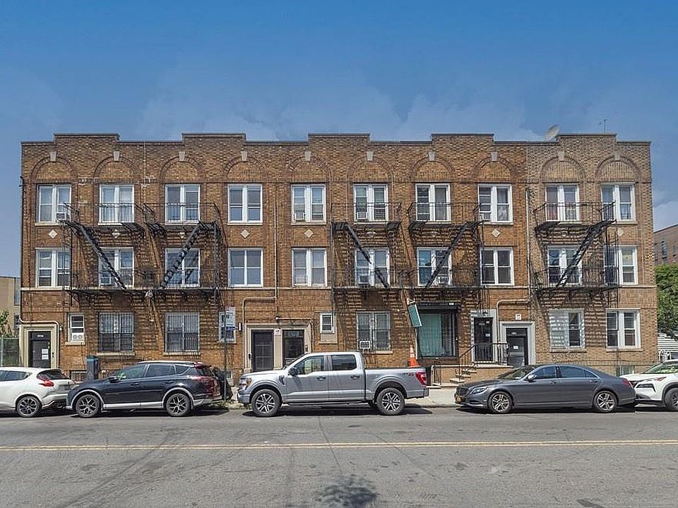1st image of 1717 Voorhies Ave
