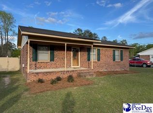 1612 Forest Dr, Dillon, SC 29536