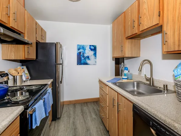 Grandview Apartments