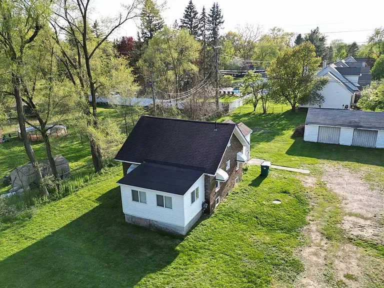 2365 Welch Rd — Photo 1