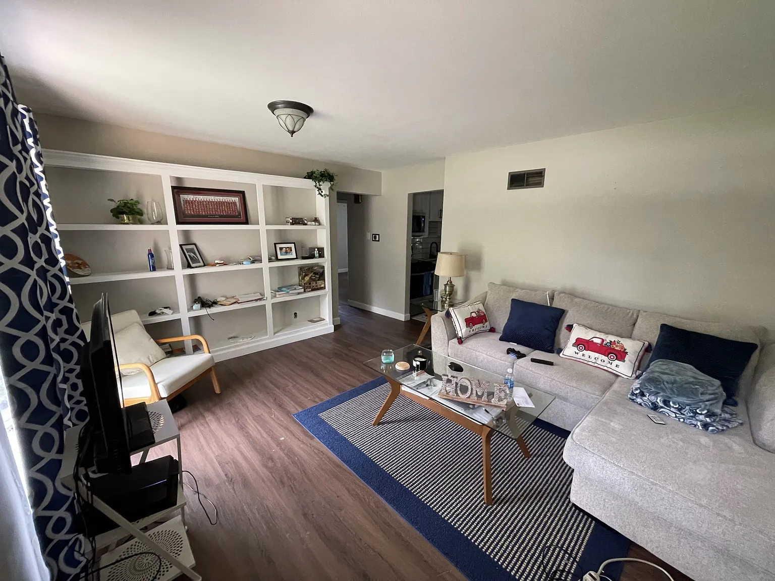2 bed, 960 sqft, $1,000 — Photo 2
