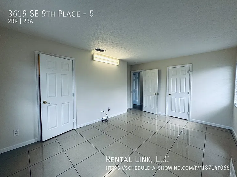 3619 SE 9th Pl #5 — Photo 10