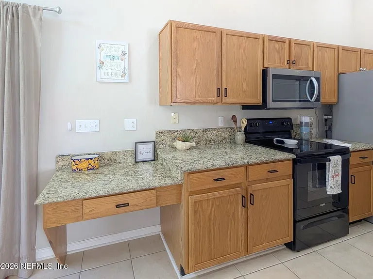 12985 Harborton Dr — Photo 13