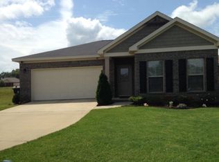 221 Maplecliff Dr, Dothan, AL 36303