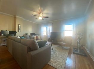 416 Hanover St APT 4, Boston, MA 02113