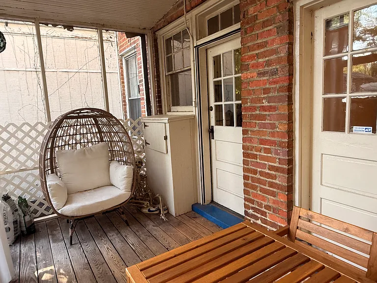 3123 W Franklin St — Photo 25