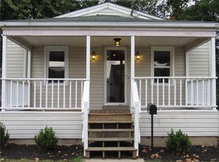 17 Riverside Dr, South Charleston, WV 25303