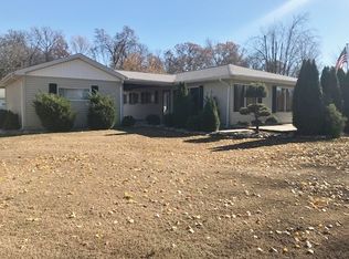 4814 Stratford Rd, Evansville, IN 47710