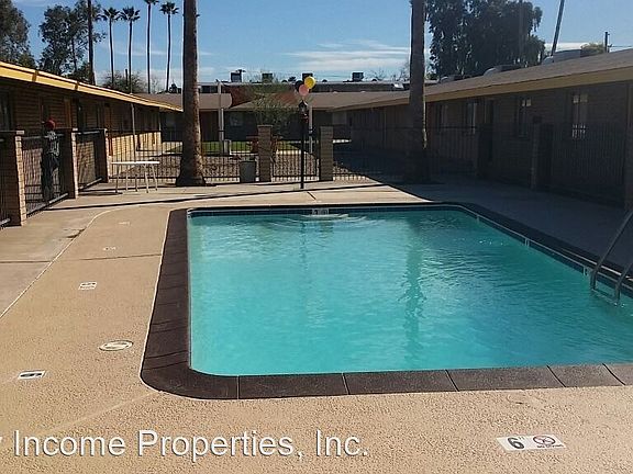 5th image of 6741 N 45th Ave #14