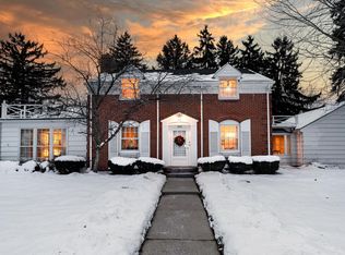 3352 North Elmwood DRIVE, Elmwood Park, WI 53405