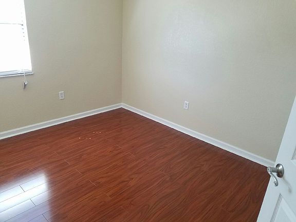 4th image of 10195 Sailwinds Blvd N APT 202