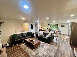 143 E Riviera Dr #B, Tempe, AZ 85282