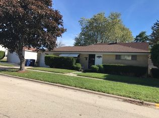 1818 16th St, North Chicago, IL 60064