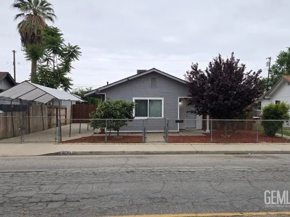 409 Decatur St, Bakersfield, CA 93308