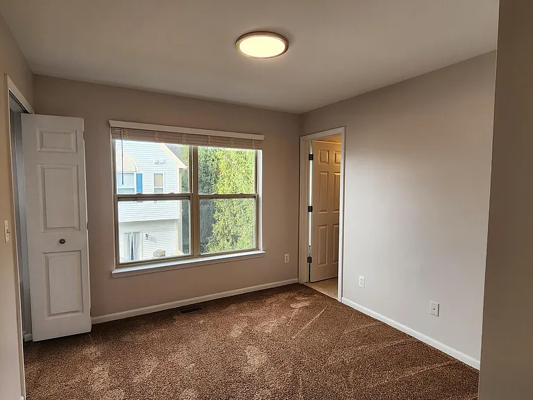 1574 Kessler Ave — Photo 20