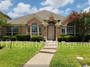 205 Dorsett Ct, Irving, TX 75063