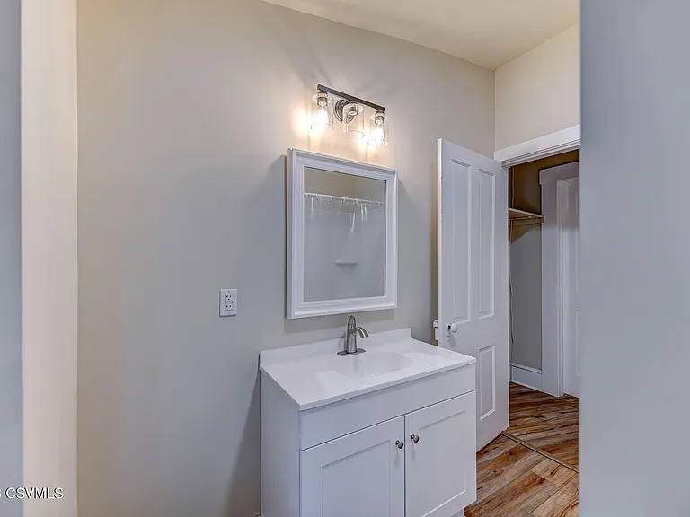 148 Bloom St — Photo 22