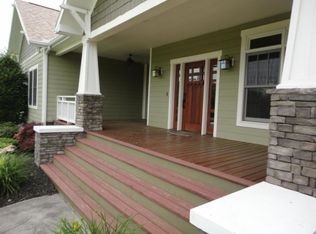 656 Newbury Rd, Reeds Spring, MO 65737