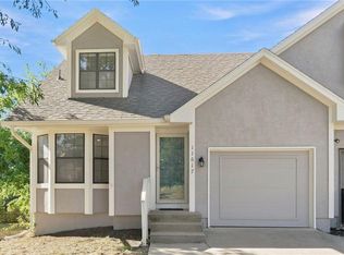 11617 W 113th St, Overland Park, KS 66210