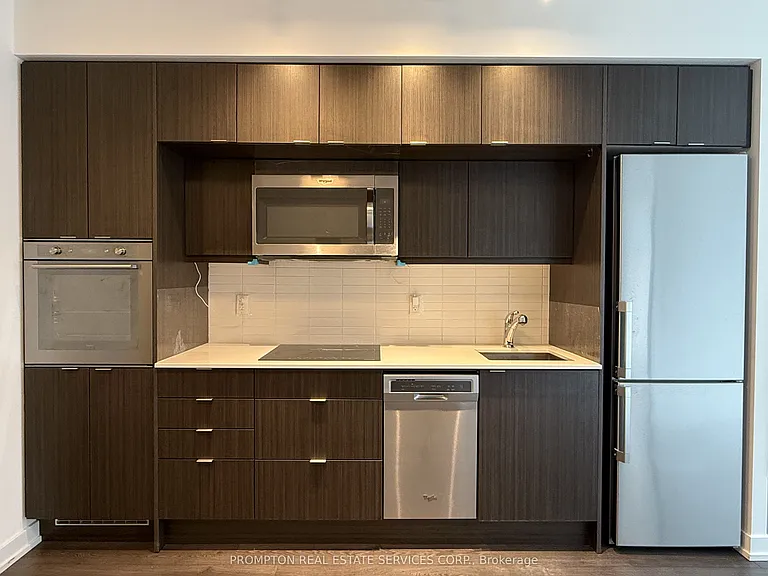 10 York St #2006 — Photo 3
