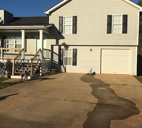 3rd image of 2604 Glendale Dr