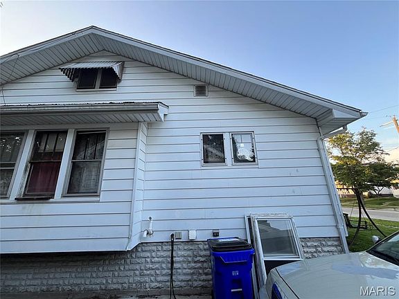 5th image of 231 S 19th St