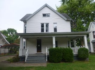 414 Kitchell St, Pana, IL 62557