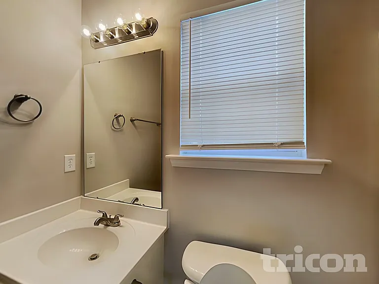 153 Devon Forest Dr — Photo 12