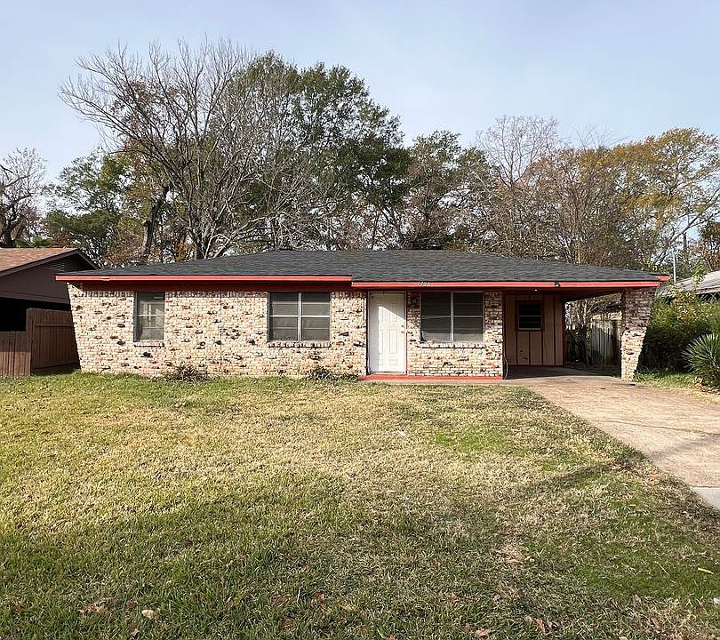 1st image of 7726 Woodfield Dr